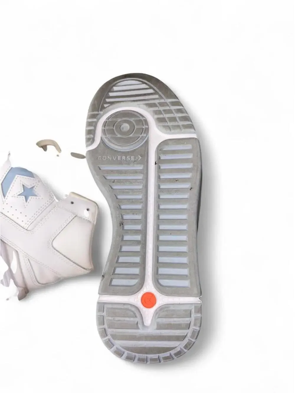 Converse Women's White and Cream Trainer